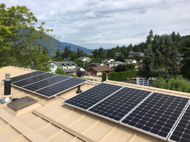 3,280 Wp solar array in Salmon Arm